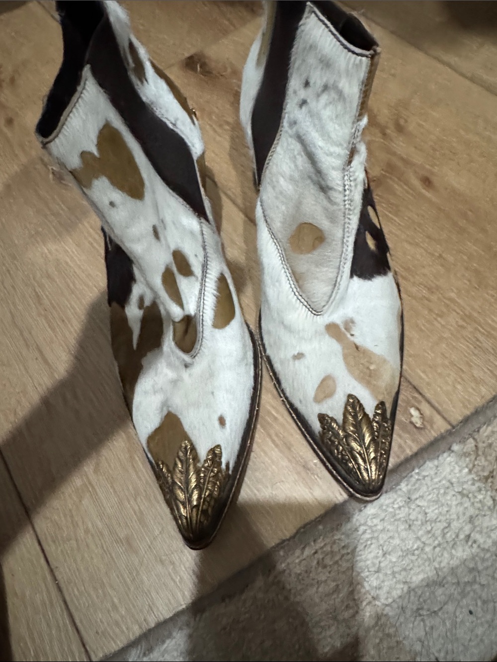 Gold-Embellished Cowhide Ankle Booties with Tribal Medallion vintage *price firm - Picture 3 of 7